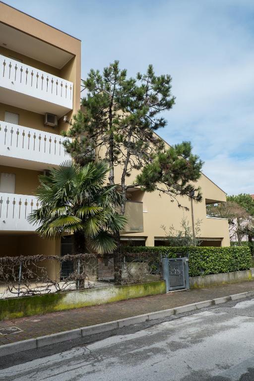 Condominio Lavinia Bibione Esterno foto